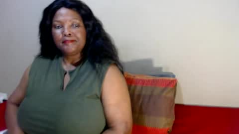 Snapshot of ivorytits48 chatting on 07-03-26, 06:09 IVORYTITS48 online show from 07-03-26, 06:09