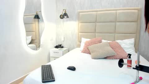 IVY  online show from 01-09-26, 01:25