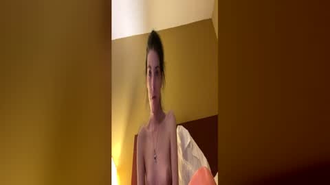 ivy_rose90 online show from 06-03-26, 02:36