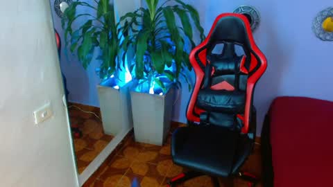 ivy_scorpio online show from 10-04-25, 06:22