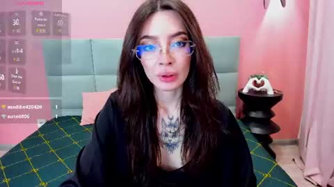 Snapshot of ivydainty chatting on 06-12-26, 01:26 Ivy online show from 06-12-26, 01:26