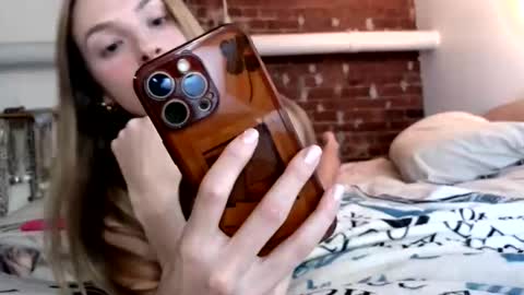 Snapshot of ivygrave chatting on 09-13-25, 02:11 ivygrave online show from 09-13-25, 02:11