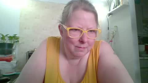 ivyjane3522 online show from 05-23-26, 10:30