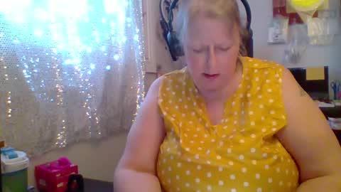Snapshot of ivyjane3522 chatting on 07-08-26, 12:04 ivyjane3522 online show from 07-08-26, 12:04