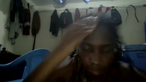 Snapshot of ivyk_ chatting on 02-14-26, 05:21 ivyk_ online show from 02-14-26, 05:21