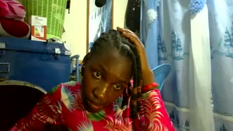 Snapshot of ivyk_ chatting on 03-01-26, 10:39 ivyk_ online show from 03-01-26, 10:39