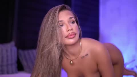 IvyRowa online show from 03-12-25, 10:17