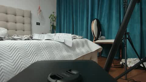  Ivy  online show from 02-05-26, 06:34