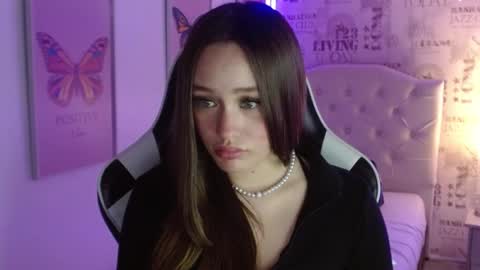 Ivy online show from 02-18-25, 11:30