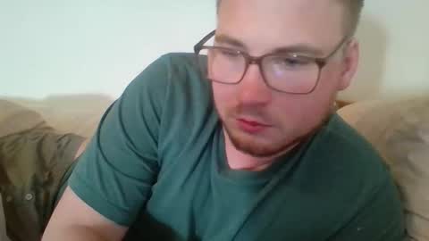 Snapshot of iwantfucknow chatting on 05-17-26, 05:16 iwantfucknow online show from 05-17-26, 05:16