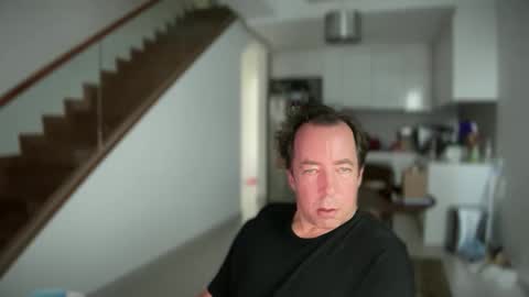 Snapshot of iwantuu2 chatting on 02-09-25, 03:32 chat with me to find out online show from 02-09-25, 03:32