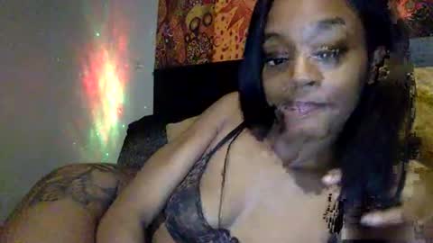 Snapshot of iysisfv chatting on 05-15-26, 01:45 iysisfv online show from 05-15-26, 01:45