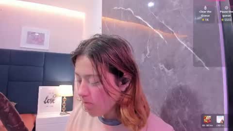 Snapshot of iza_grey chatting on 07-11-26, 11:46 Isa online show from 07-11-26, 11:46