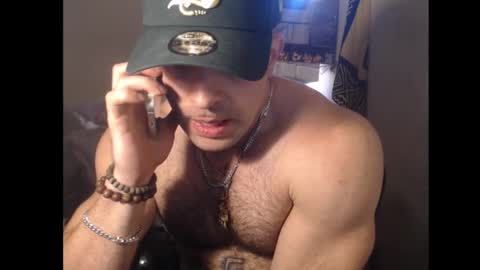 Snapshot of izak144 chatting on 02-09-25, 10:32 izak144 online show from 02-09-25, 10:32