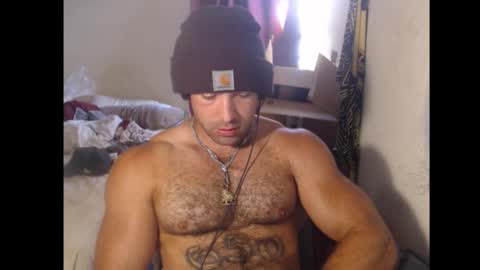 Snapshot of izak144 chatting on 10-24-25, 09:44 izak144 online show from 10-24-25, 09:44