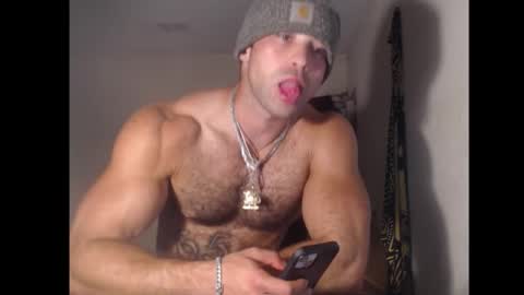 Snapshot of izak144 chatting on 10-31-25, 05:19 izak144 online show from 10-31-25, 05:19