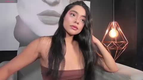 Izan Thorne online show from 07-19-26, 01:59