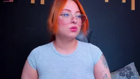 hot izys online show from 04-18-26, 05:22