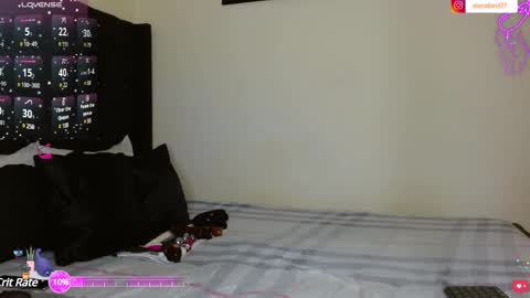Izzabel Valentine online show from 12-17-24, 07:26