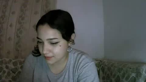 Snapshot of izzy_32 chatting on 02-06-26, 07:12 izzy_32 online show from 02-06-26, 07:12