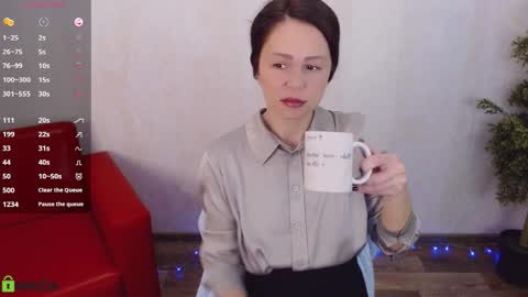 Queen of nylon  Victoria online show from 02-24-26, 05:16