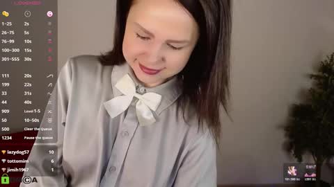 Queen of nylon  Victoria online show from 03-05-26, 05:14