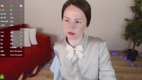 Queen of nylon  Victoria online show from 04-04-26, 04:55