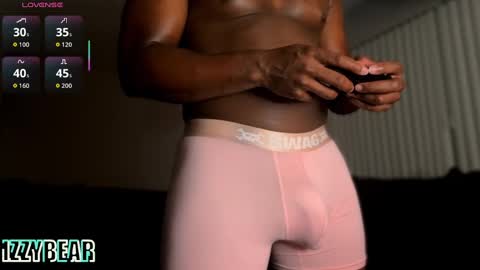 Snapshot of izzybear_ chatting on 09-13-25, 05:51 IzzyBear online show from 09-13-25, 05:51