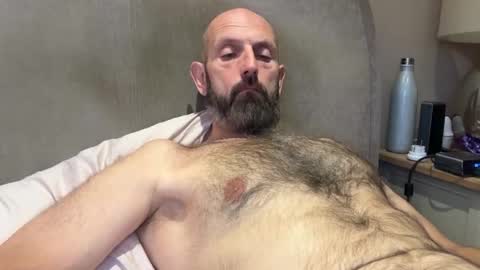 izzysboytoy1 online show from 02-03-26, 08:08