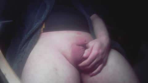 Snapshot of j0lteon_ chatting on 05-18-26, 03:24 Stuart online show from 05-18-26, 03:24