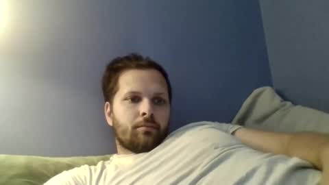 Snapshot of j4mes2000022 chatting on 11-04-25, 07:02 j4mes2000022 online show from 11-04-25, 07:02