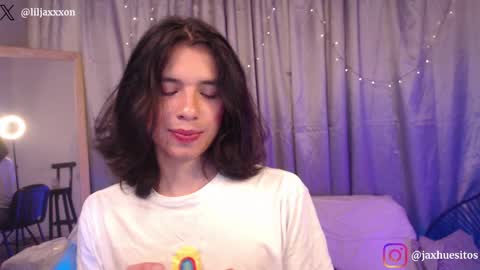 Hey im Jaxxxon check my info     online show from 04-27-26, 11:30