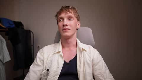 Danny online show from 02-12-26, 05:35