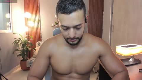 Snapshot of j_calix chatting on 06-24-26, 12:09 Calix Independient model Insta and twt Calixsnake online show from 06-24-26, 12:09