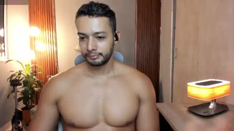 Snapshot of j_calix chatting on 07-28-26, 07:39 Calix Independient model Insta and twt Calixsnake online show from 07-28-26, 07:39
