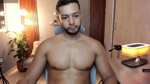 Snapshot of j_calix chatting on 07-31-26, 01:05 Calix Independient model Insta and twt Calixsnake online show from 07-31-26, 01:05