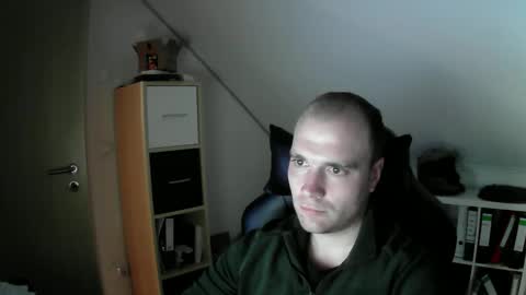 here4y online show from 12-14-25, 02:11