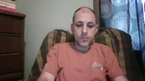 Snapshot of j_lion85 chatting on 09-09-25, 12:37 j_lion85 online show from 09-09-25, 12:37