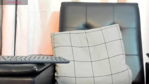 Snapshot of jaadewest_ chatting on 07-30-26, 10:47 Jade West online show from 07-30-26, 10:47