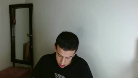 Snapshot of jac0b_x chatting on 02-09-26, 05:33 Tyler online show from 02-09-26, 05:33