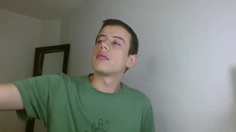 Snapshot of jac0b_x chatting on 02-11-26, 05:01 Tyler online show from 02-11-26, 05:01