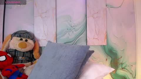 Snapshot of jack_frosst_ chatting on 05-11-26, 04:04 JACK online show from 05-11-26, 04:04