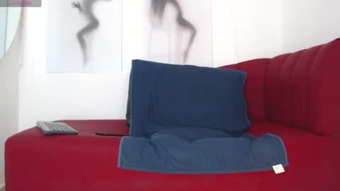    online show from 04-06-26, 12:39