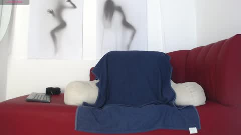    online show from 04-07-26, 11:10