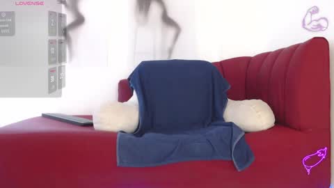 Snapshot of jack_hills2 chatting on 04-23-26, 03:03 online show from 04-23-26, 03:03