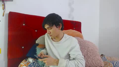 Snapshot of jack_s21 chatting on 04-21-26, 04:30 Laick online show from 04-21-26, 04:30