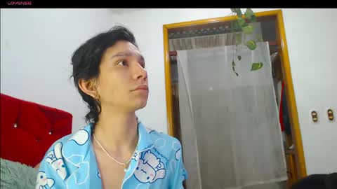 Snapshot of jack_s21 chatting on 04-29-26, 05:22 Laick online show from 04-29-26, 05:22