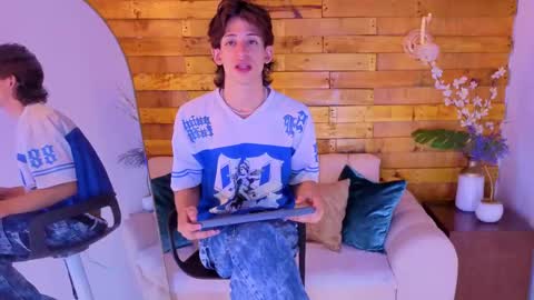 Snapshot of jack_shane chatting on 05-08-26, 04:40 Jack Shane online show from 05-08-26, 04:40