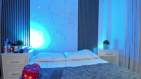 Snapshot of jackandrosse_ chatting on 01-12-26, 01:38 Jack Rosse online show from 01-12-26, 01:38