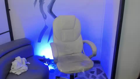 Jack White online show from 01-13-25, 06:06